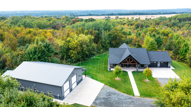 image (19) 2000 sq ft custom home